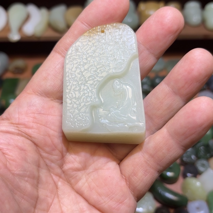 和田玉未镶嵌颈饰