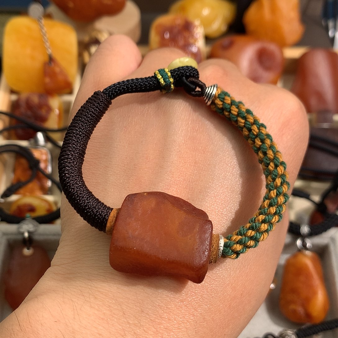 蜜蜡裸石未镶嵌你