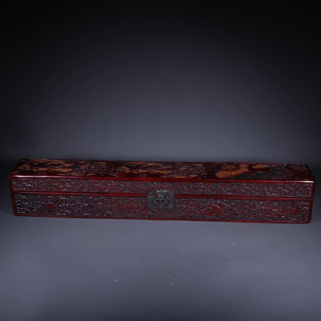 剔红长盖盒 听雨轩 Z 88564