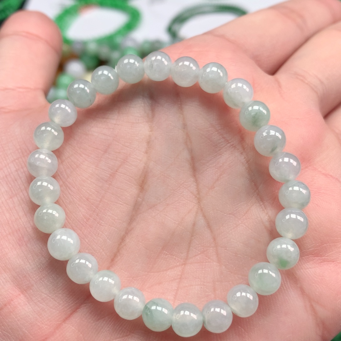 翡翠手链未镶嵌翡翠