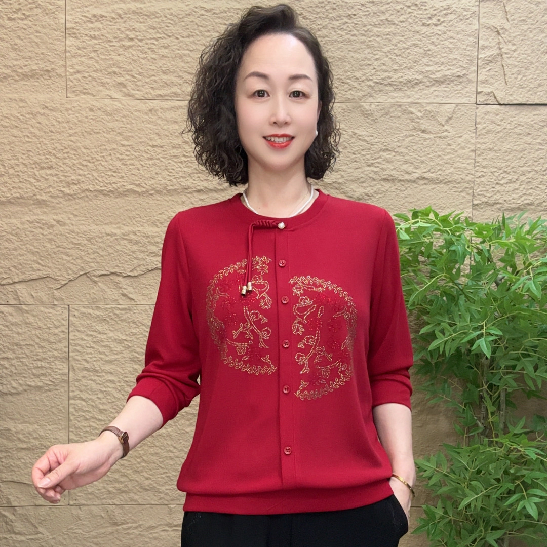 秋季新款时尚漂亮妈妈装气质减龄洋气中老年百搭小衫休闲国风上衣