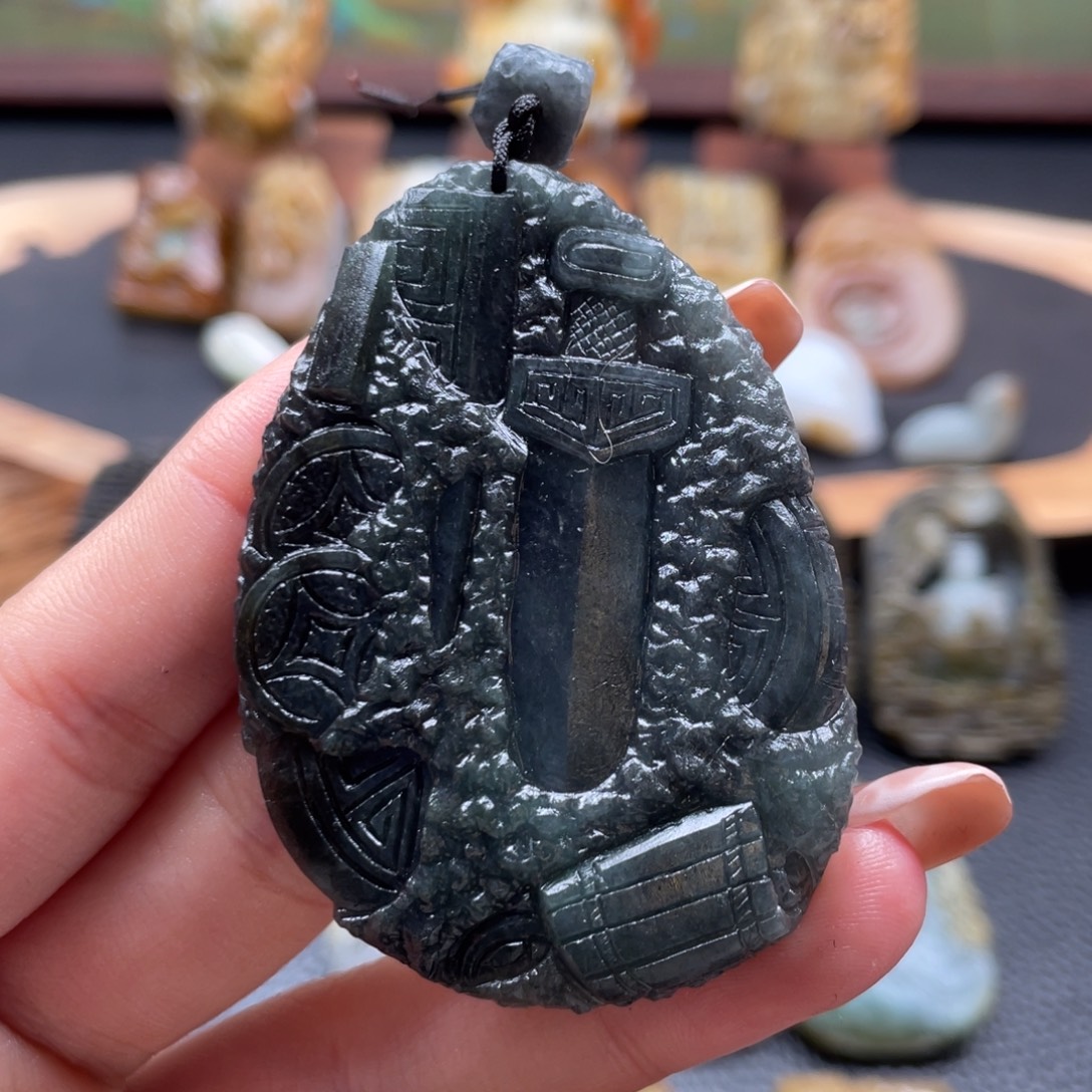 定制翡翠未镶嵌翡翠