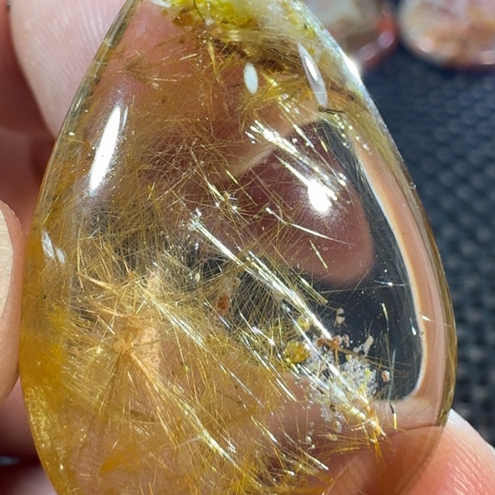 水晶吊坠(不含链)未镶嵌愿****?