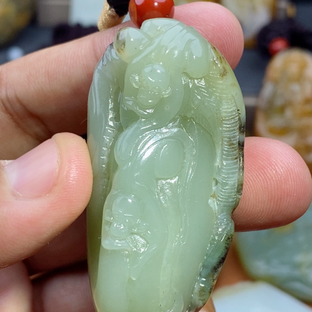 颈饰未镶嵌和田玉