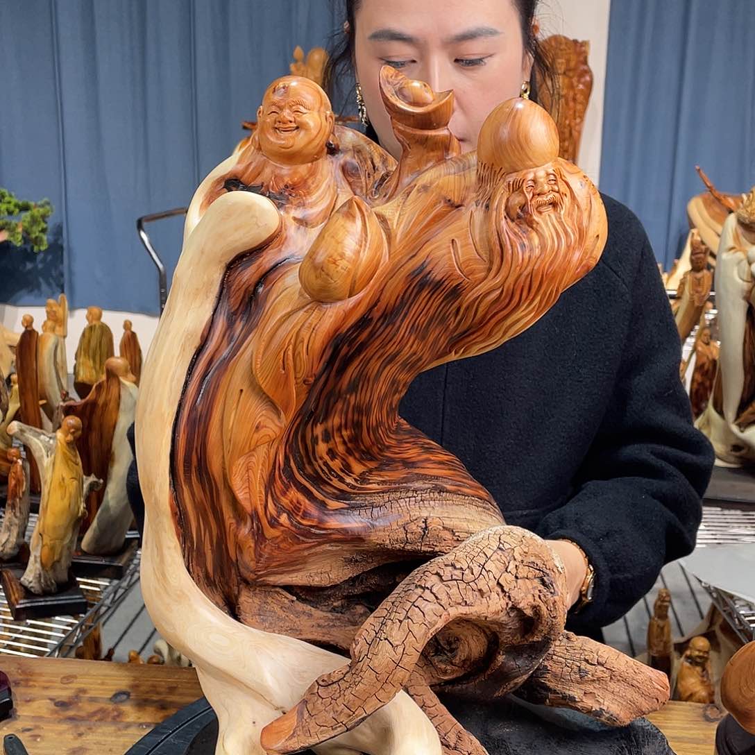 柏木（崖柏）随型艺术根雕