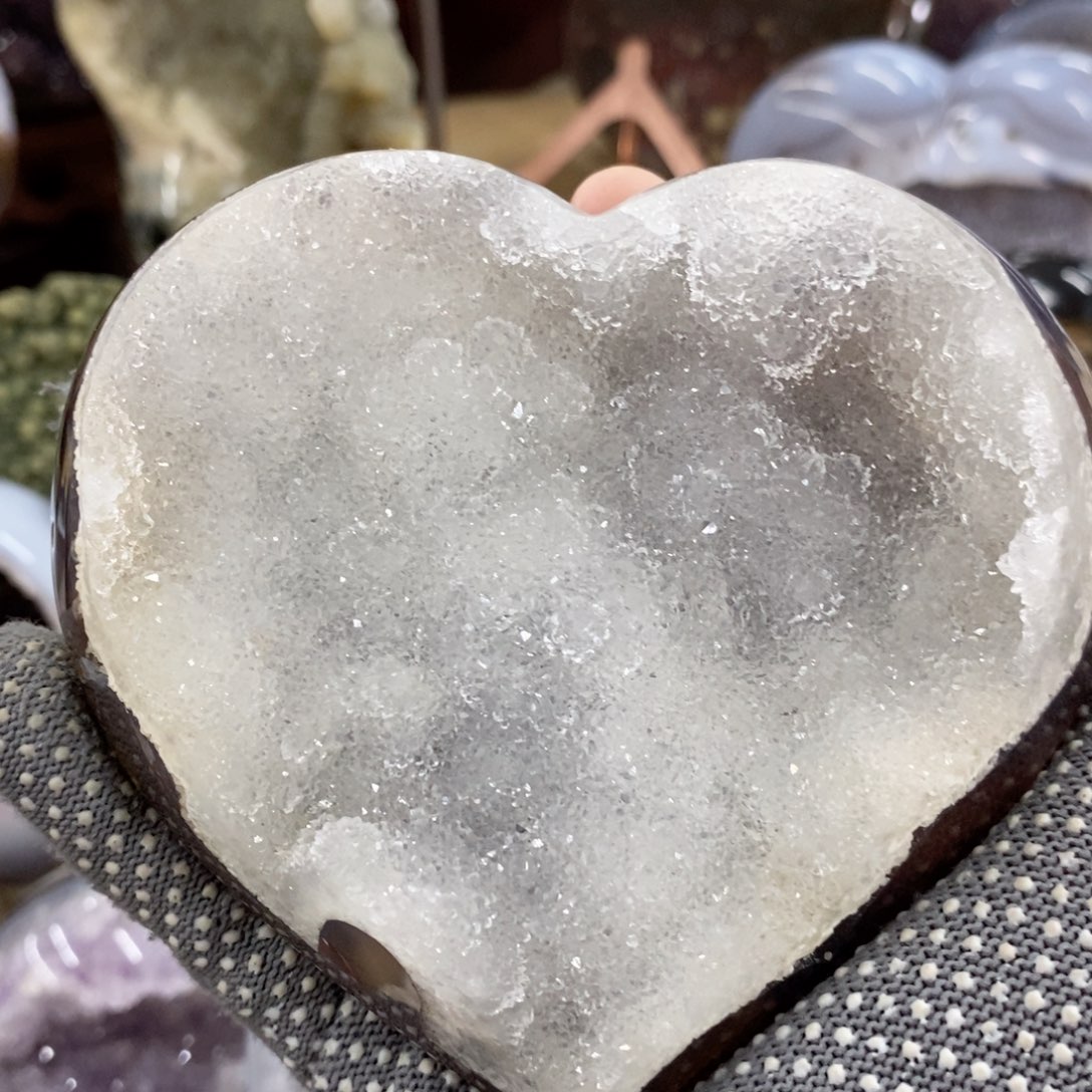 霜***月紫晶珠宝半成品未镶嵌