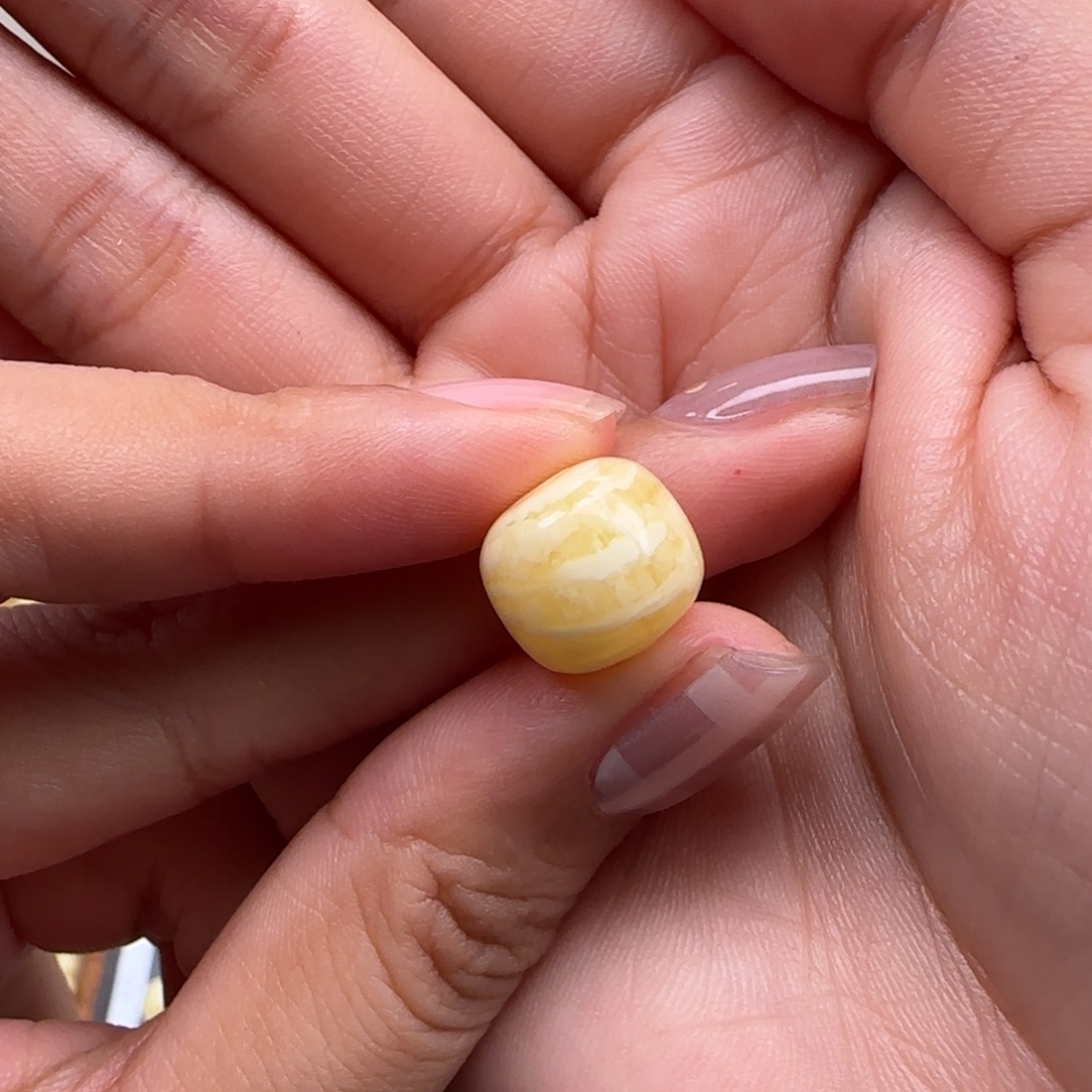 琥珀未镶嵌珠宝奇石11.8mm