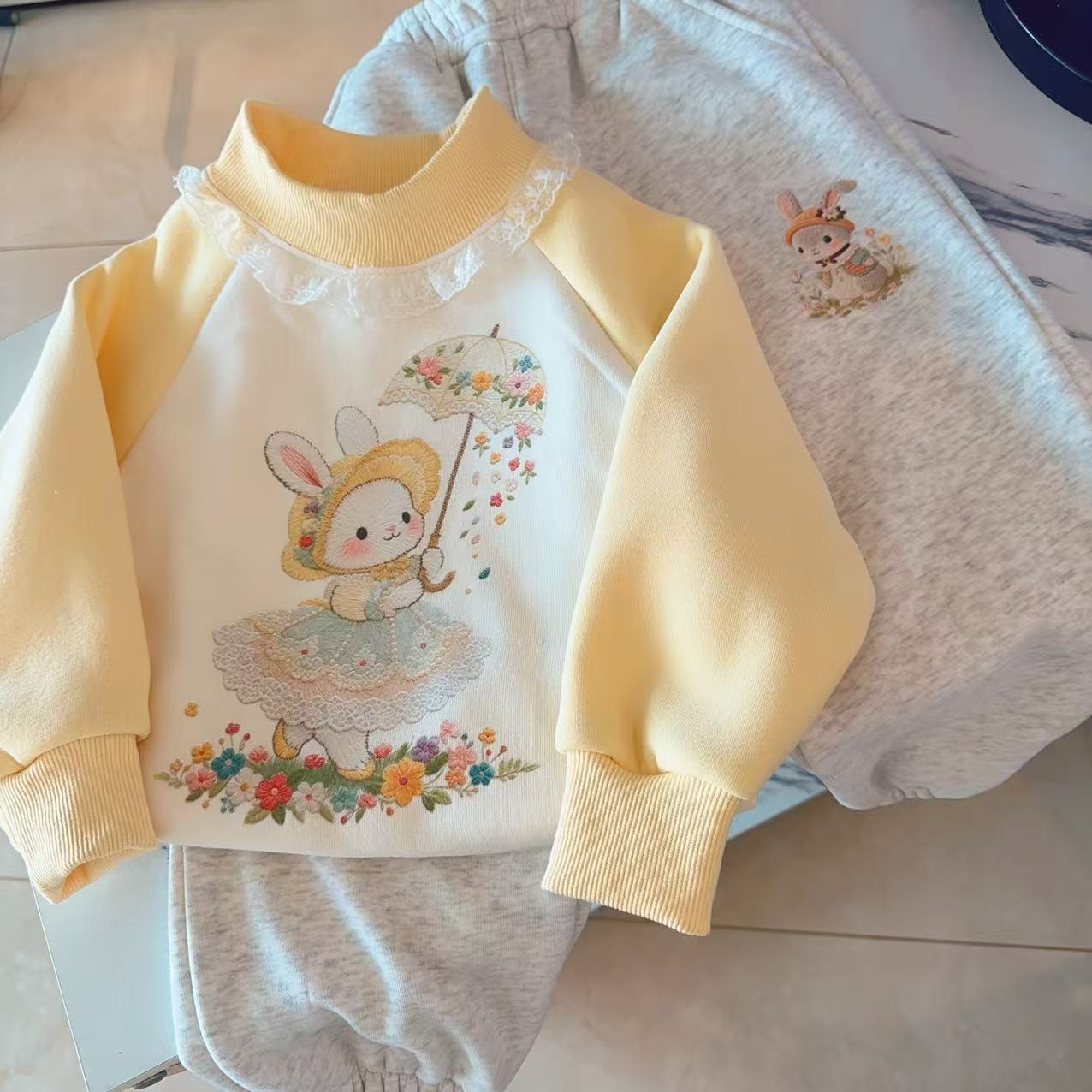 雨伞兔套装 印花加绒卫衣套装25秋款潮流印花爆款印花卫衣童装