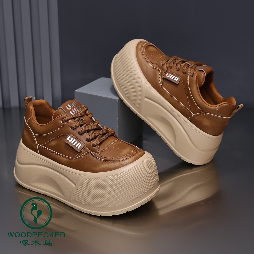 啄木鸟7CM厚底拼色小白鞋女2025小个子加绒学生板鞋休闲鞋松糕鞋