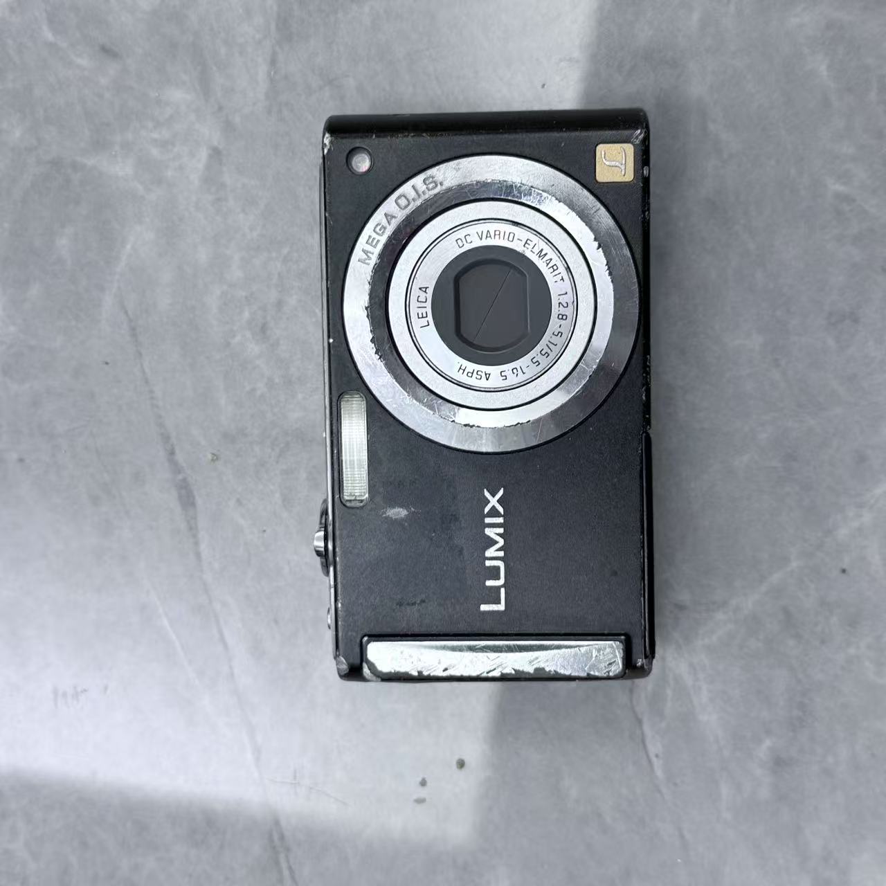 9新 Panasonic/松下 松下fs3 800万像素 3倍变焦 配件齐全