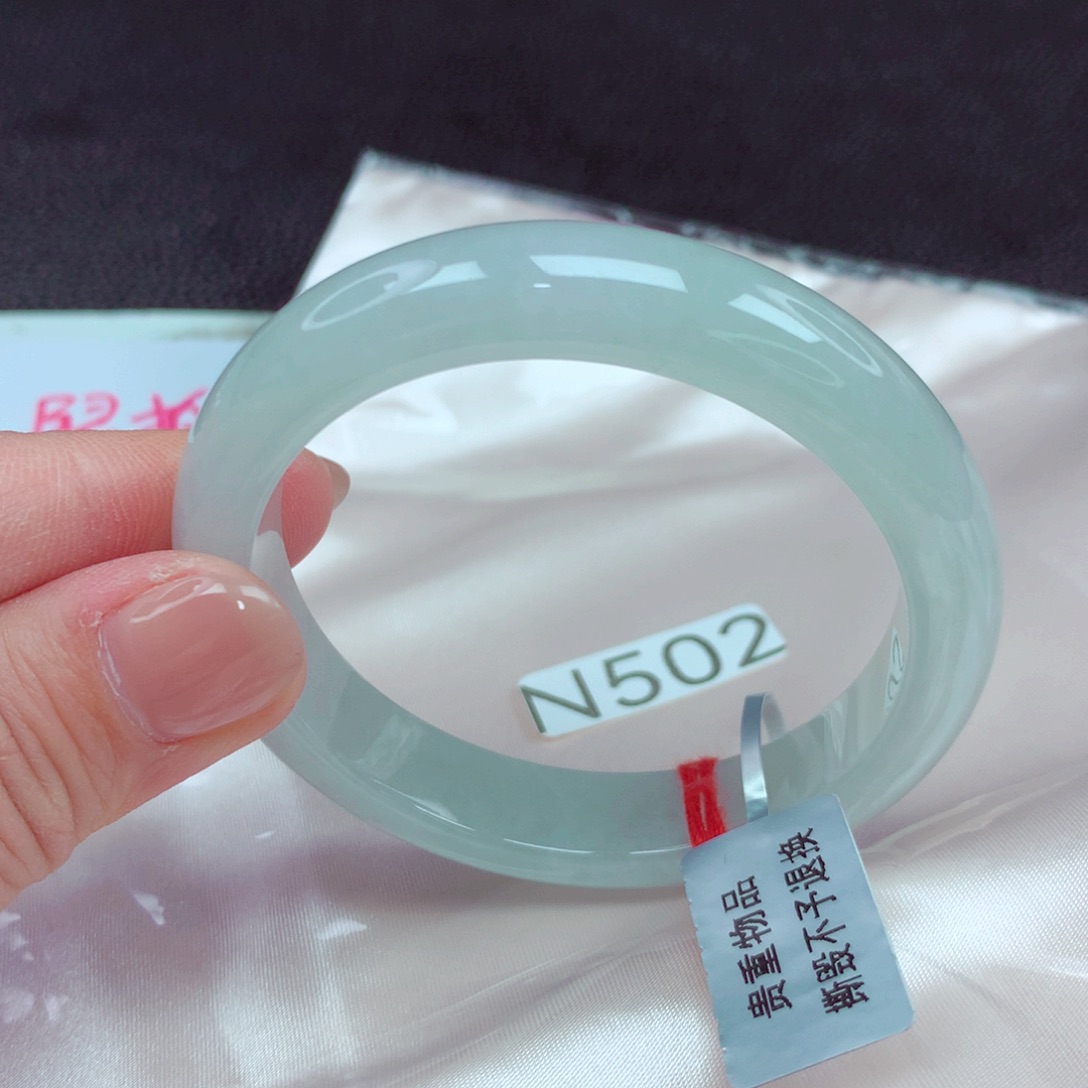 翡翠手镯未镶嵌手镯88