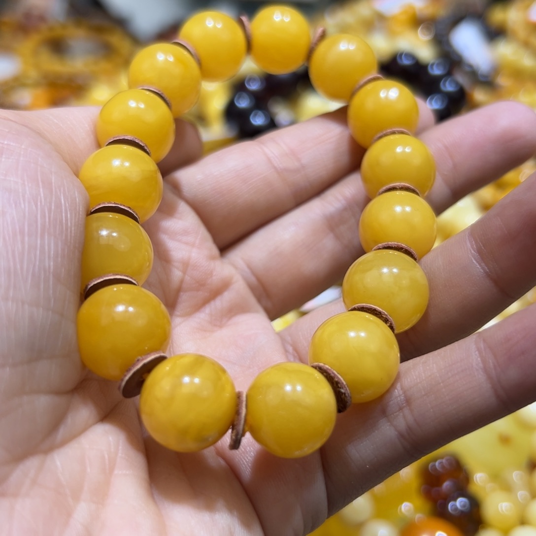 琥珀珠宝奇石未镶嵌