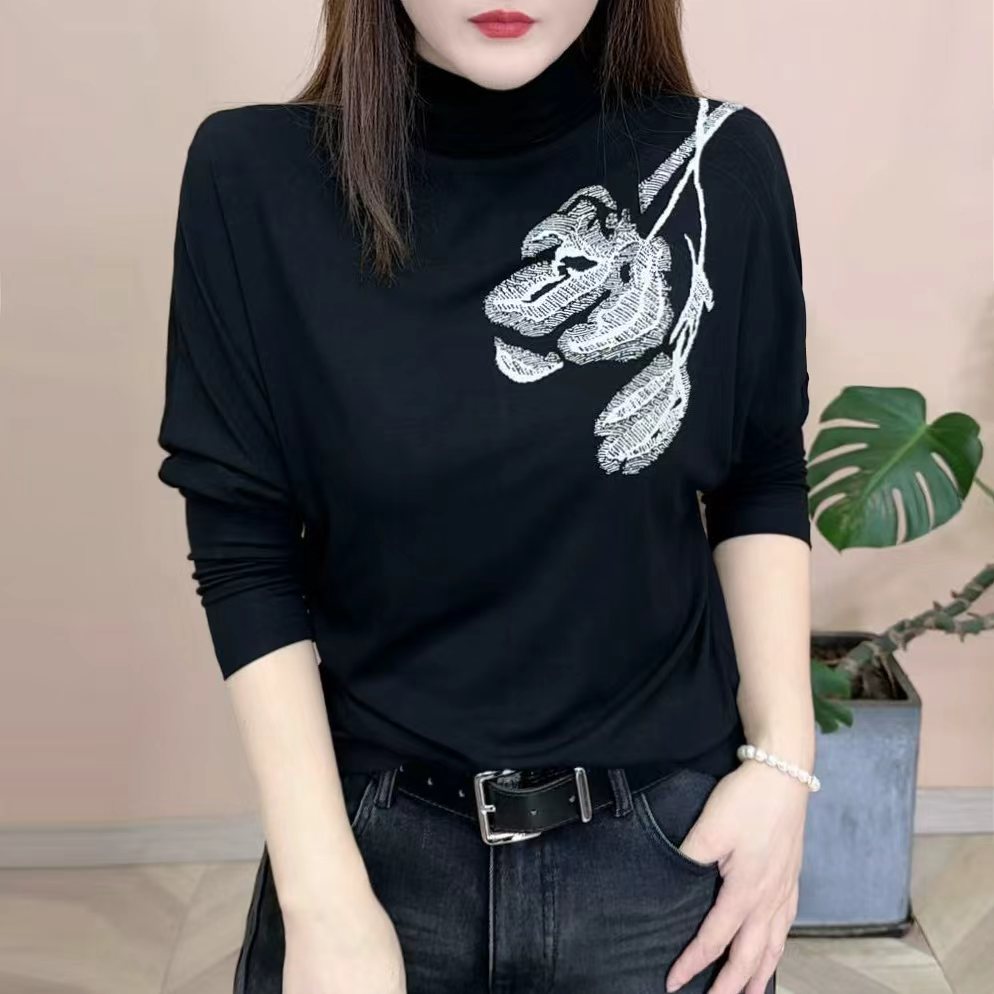 2025秋冬新款半高领时尚长袖T恤修身显瘦小衫减龄女士打底衫8204