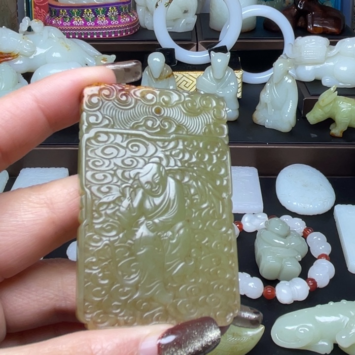 和田玉颈饰未镶嵌