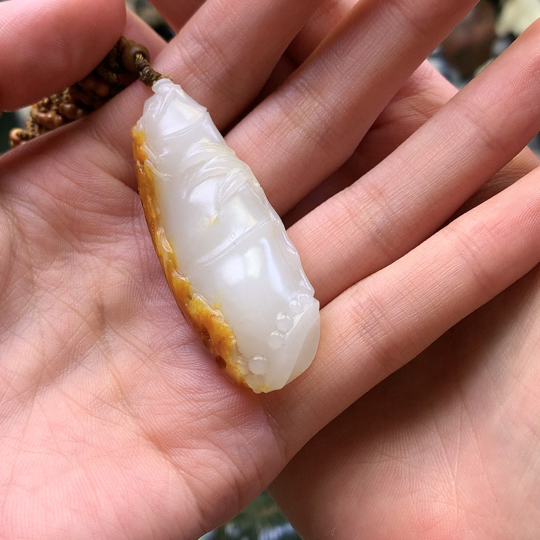 和田玉颈饰未镶嵌.***.