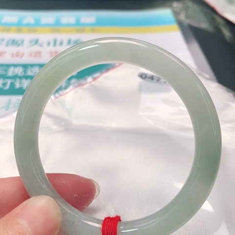 翡翠手镯未镶嵌0477号