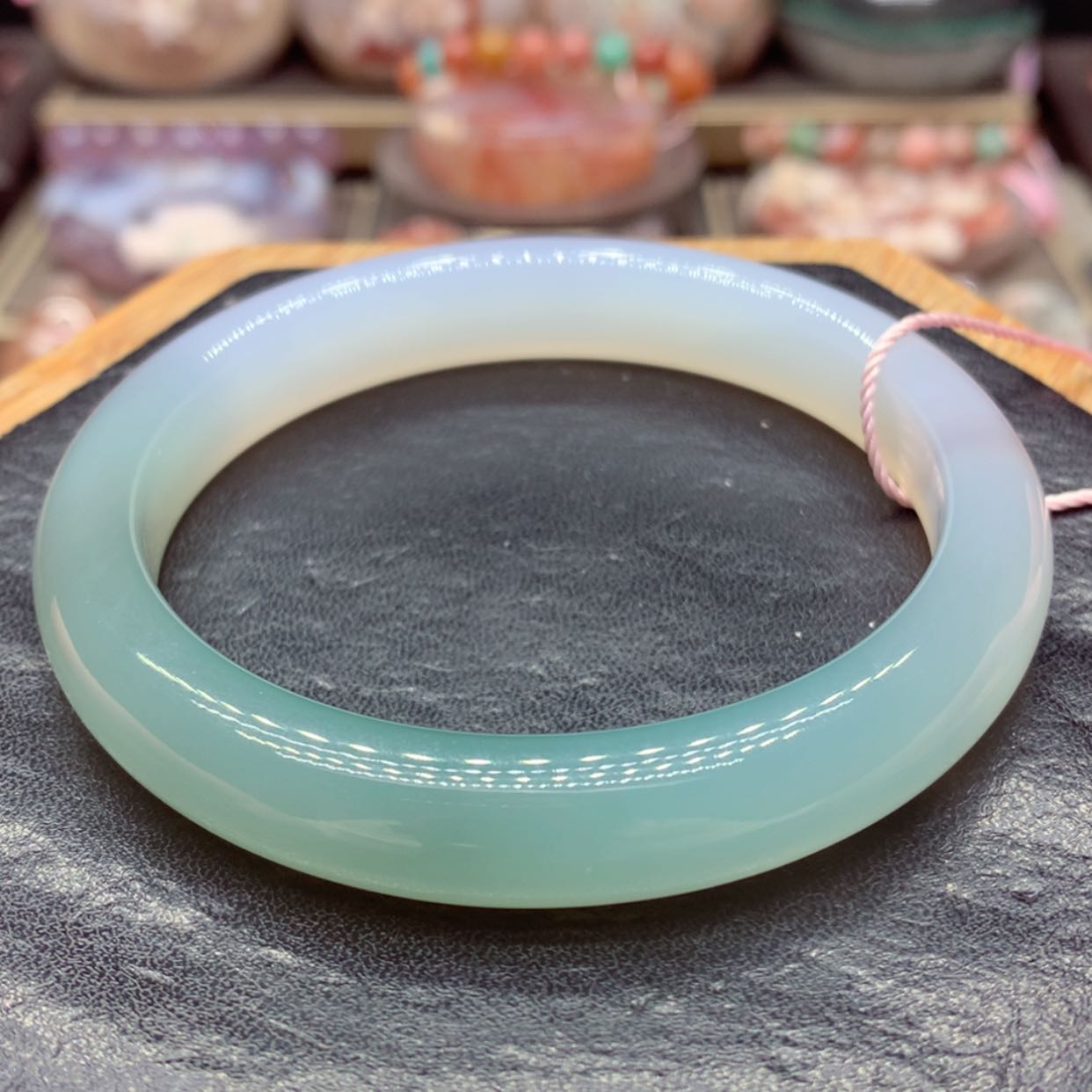 【闪购商品】玛瑙/玉髓手镯6未镶嵌奥**?