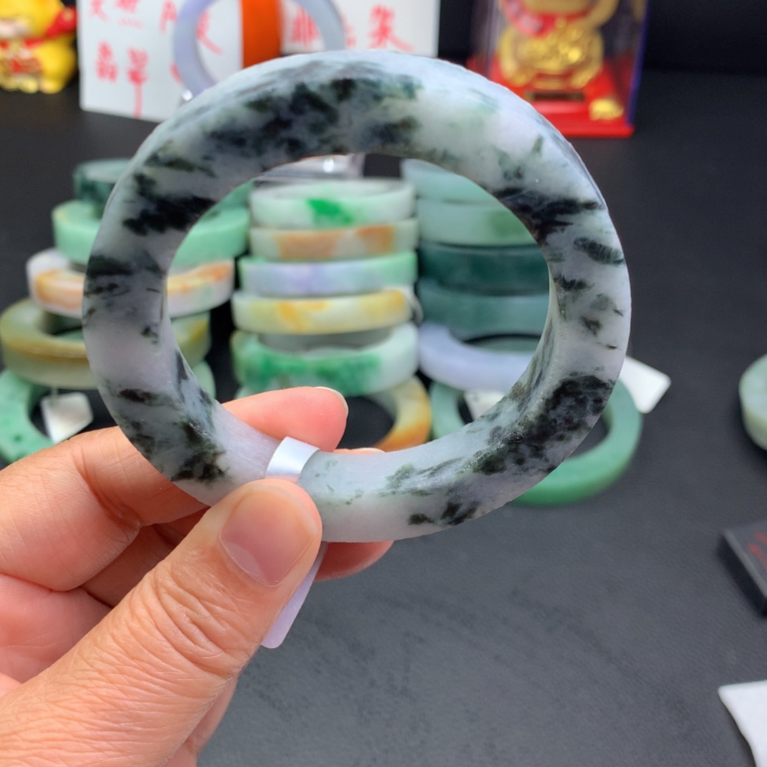 定制翡翠手镯未镶嵌