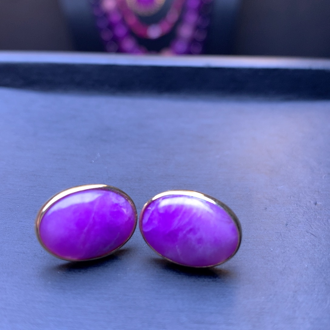 苏纪石（舒俱来）耳钉18K金镶嵌