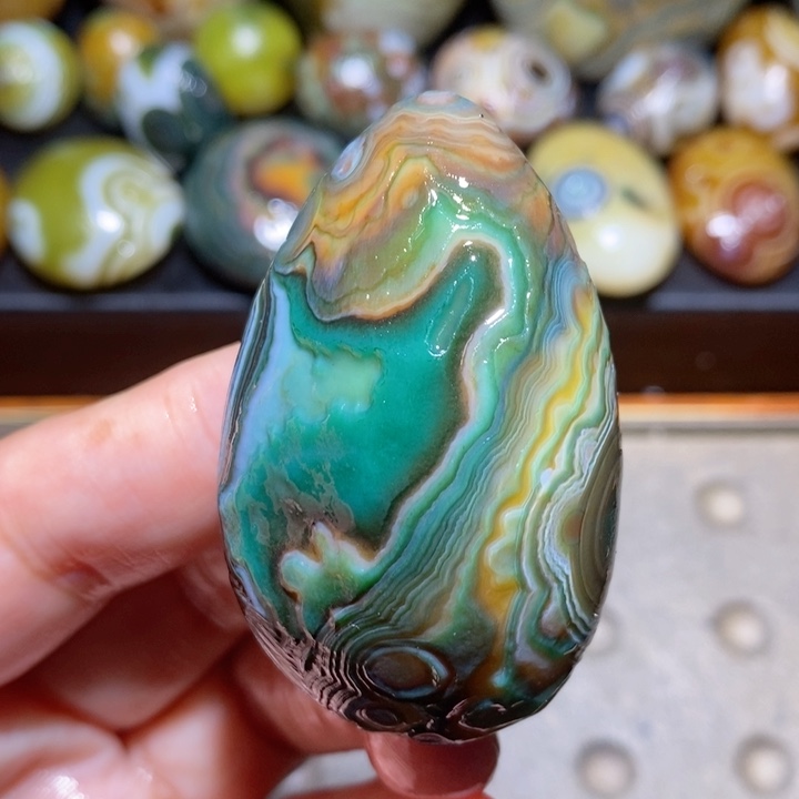 未镶嵌玛瑙/玉髓珠宝半成品166