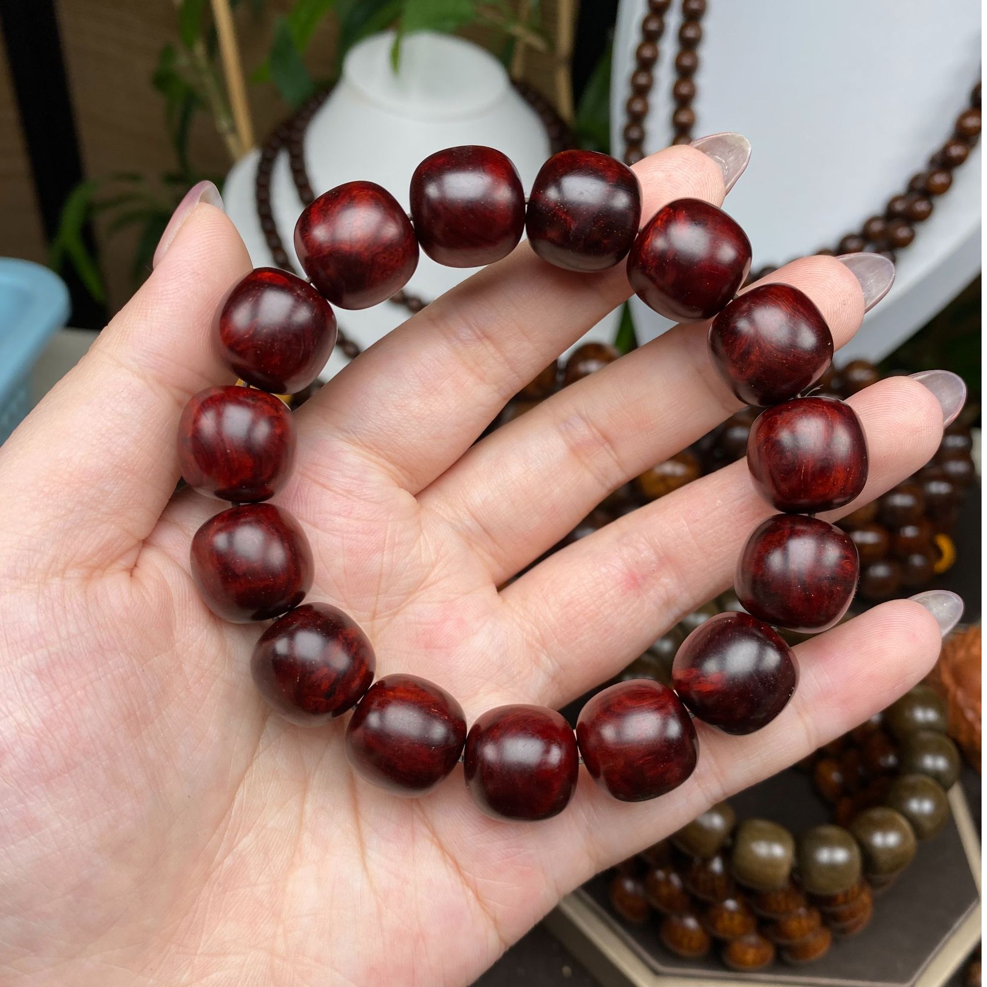 小叶紫檀15×15老型满留疤单圈手串