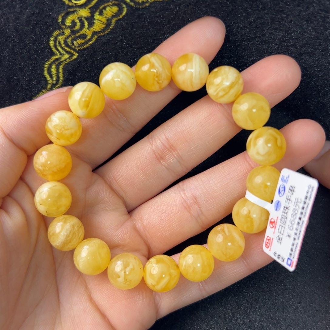 未镶嵌琥珀珠宝奇石