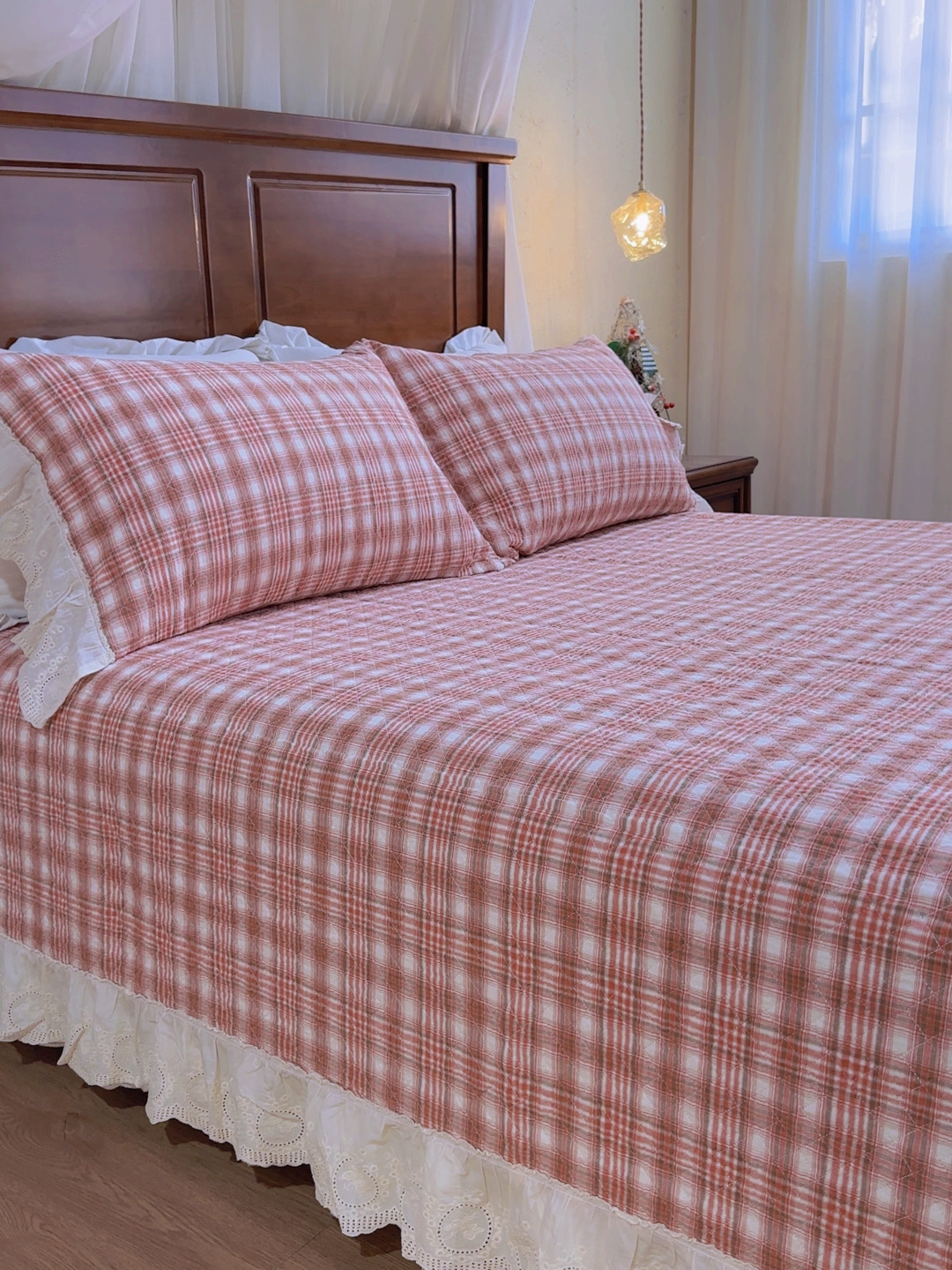 【美琳】红格 复古文艺格子四季款全棉花边床盖三件套