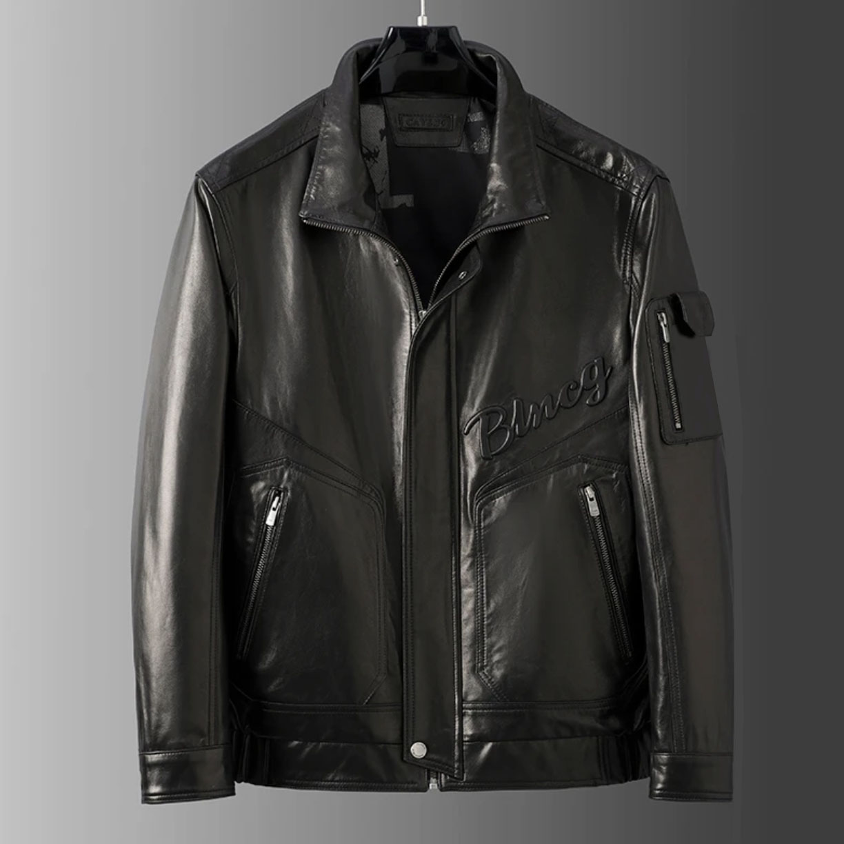 新款立翻领皮衣修身型纯色翻领直下摆宽松型春秋