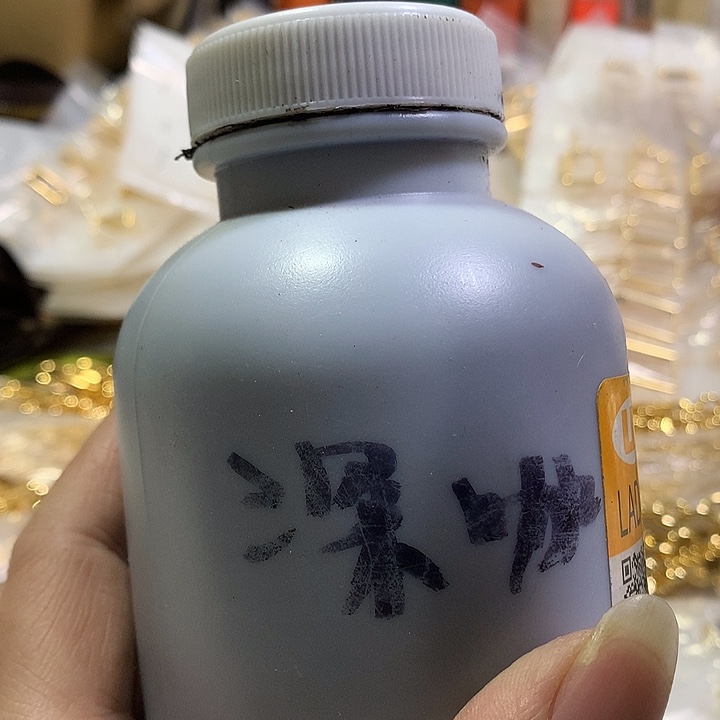 无纺布芬家咖色边油100毫升