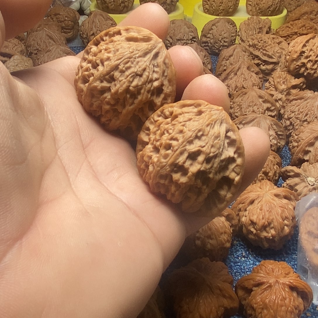 哈***哈文玩核桃把件狮子毛