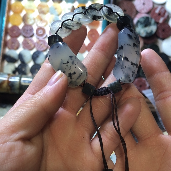 岫玉岫玉五帝钱手链未镶嵌