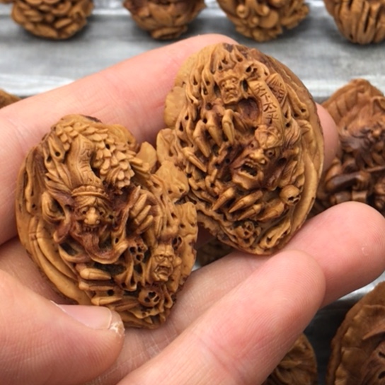 桃核吊坠r*i桃核材质