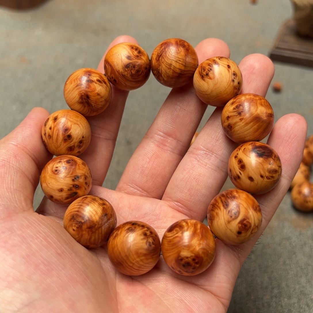 鼠***钱柏木（崖柏）北太行陈化崖柏