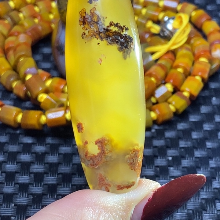 玛瑙/玉髓颈饰未镶嵌