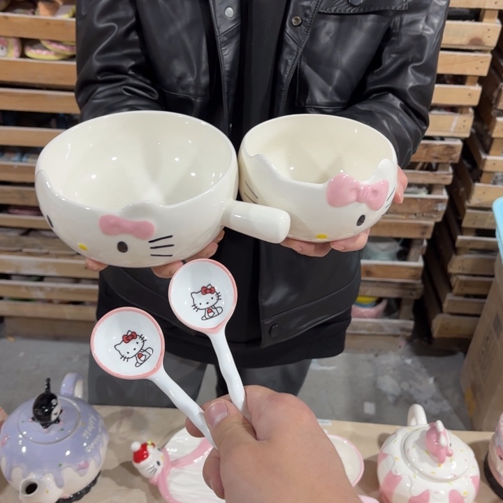 我们都在努力着改变自己和