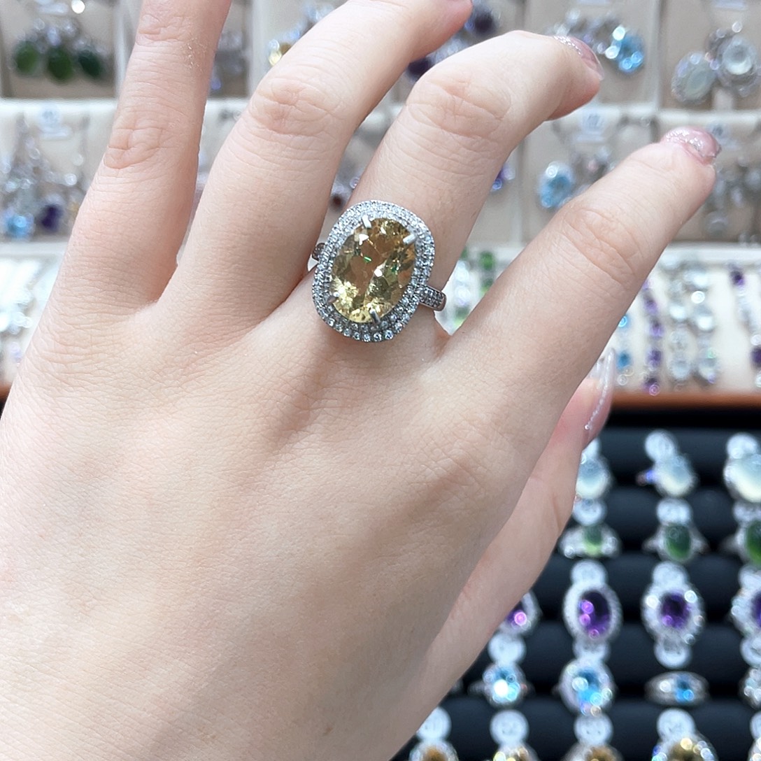 ***银S925镶嵌黄晶戒指