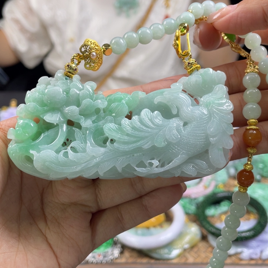 翡翠未镶嵌颈饰代编织