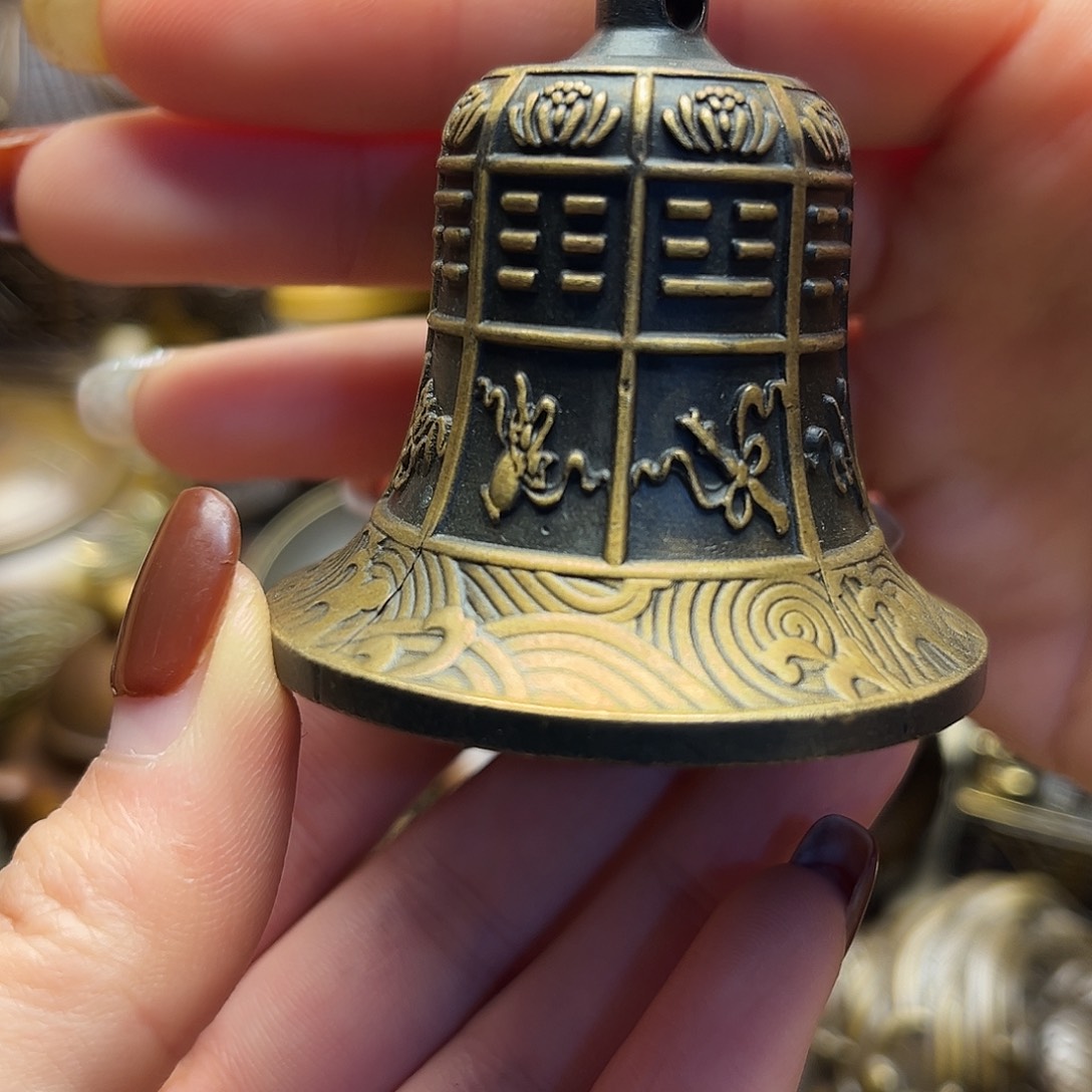 精美铜器点击下单