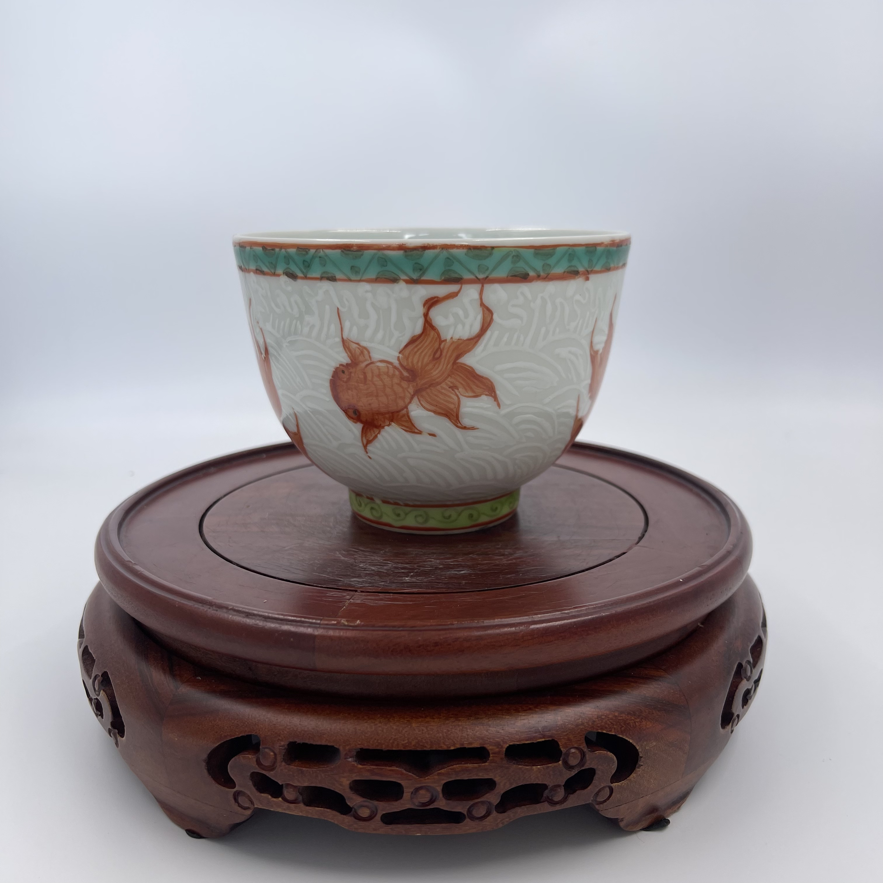 粉彩金玉满堂纹主人杯   高8公分 口径10.5公分 全品  