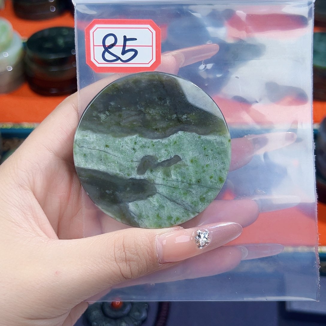 和田玉珠宝半成品未镶嵌