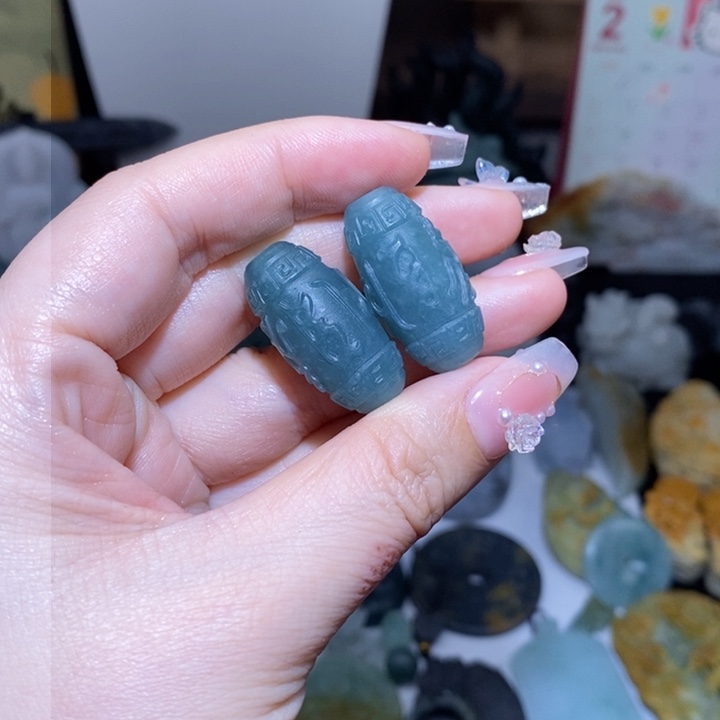 定制翡翠未镶嵌翡翠