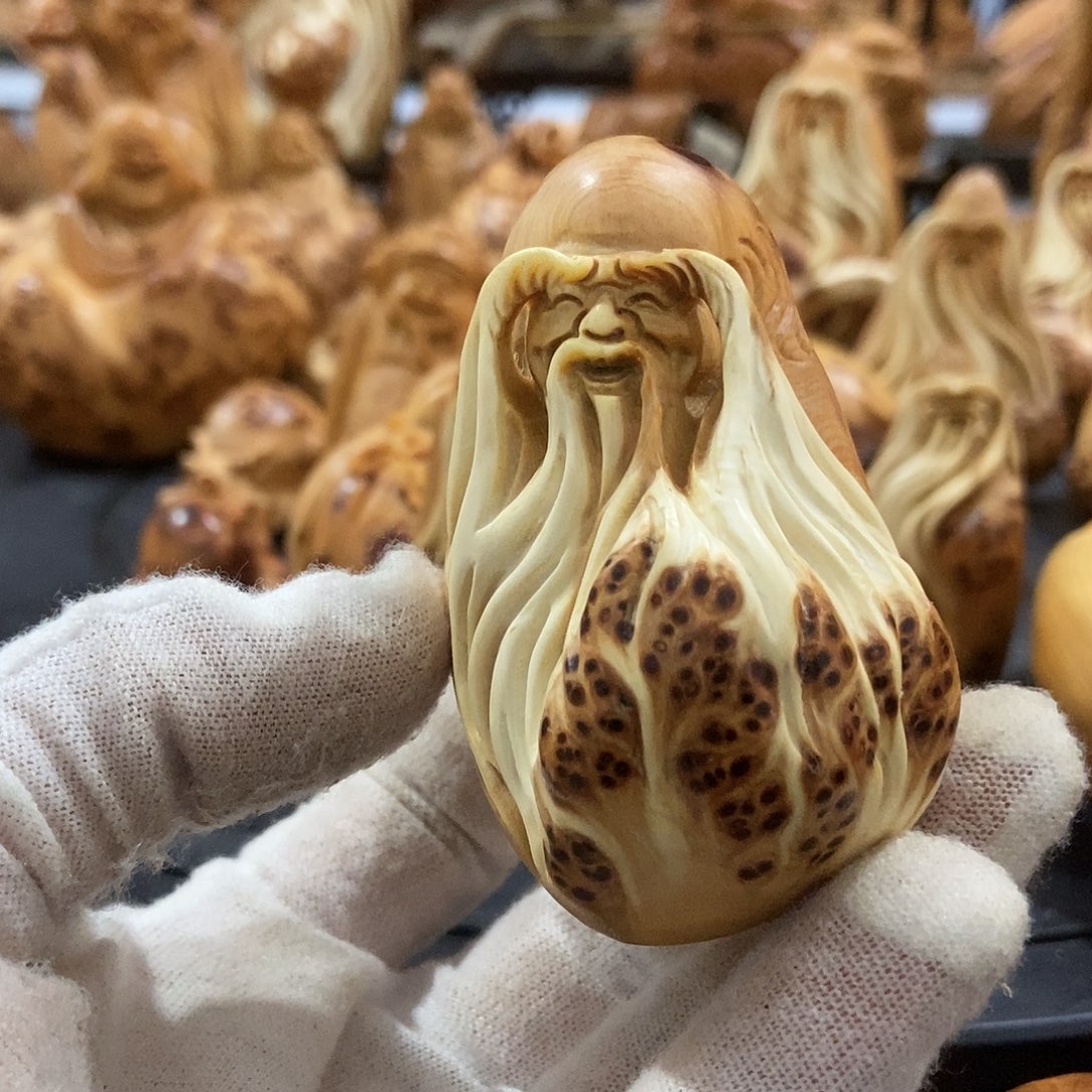 柏木（崖柏）留疤寿星