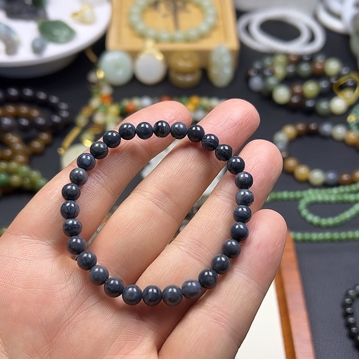 和田玉（糖玉）未镶嵌手链