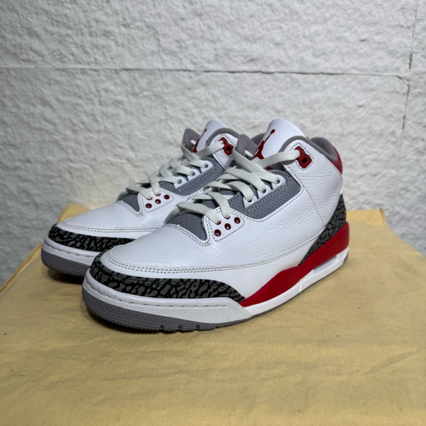95新 AIR JORDAN 42码 aj3 火焰红 22复刻  球鞋 
