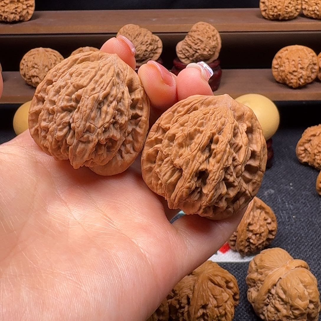 文玩核桃吊坠41麦虎