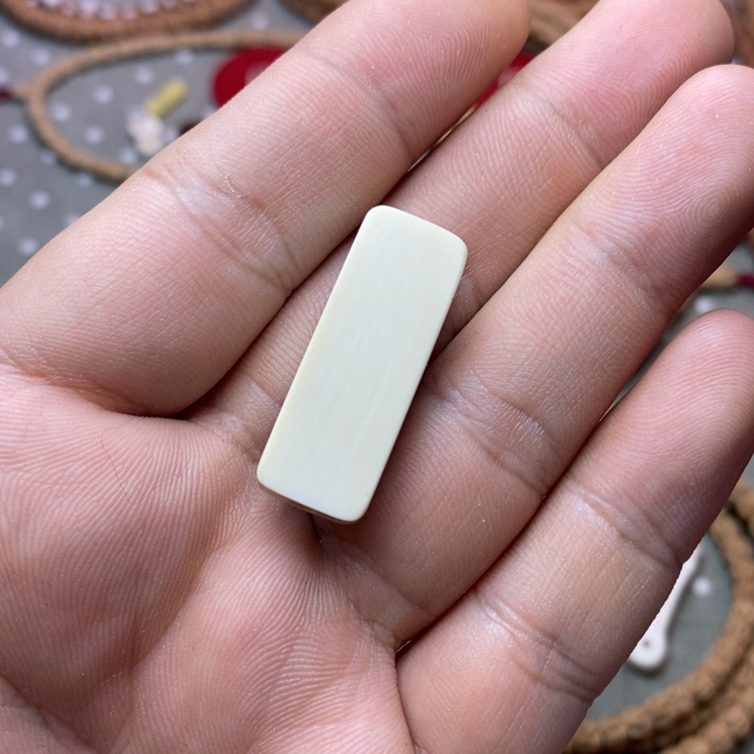 柏香籽/百香籽吊坠一字三通12.3*6.8*32mm