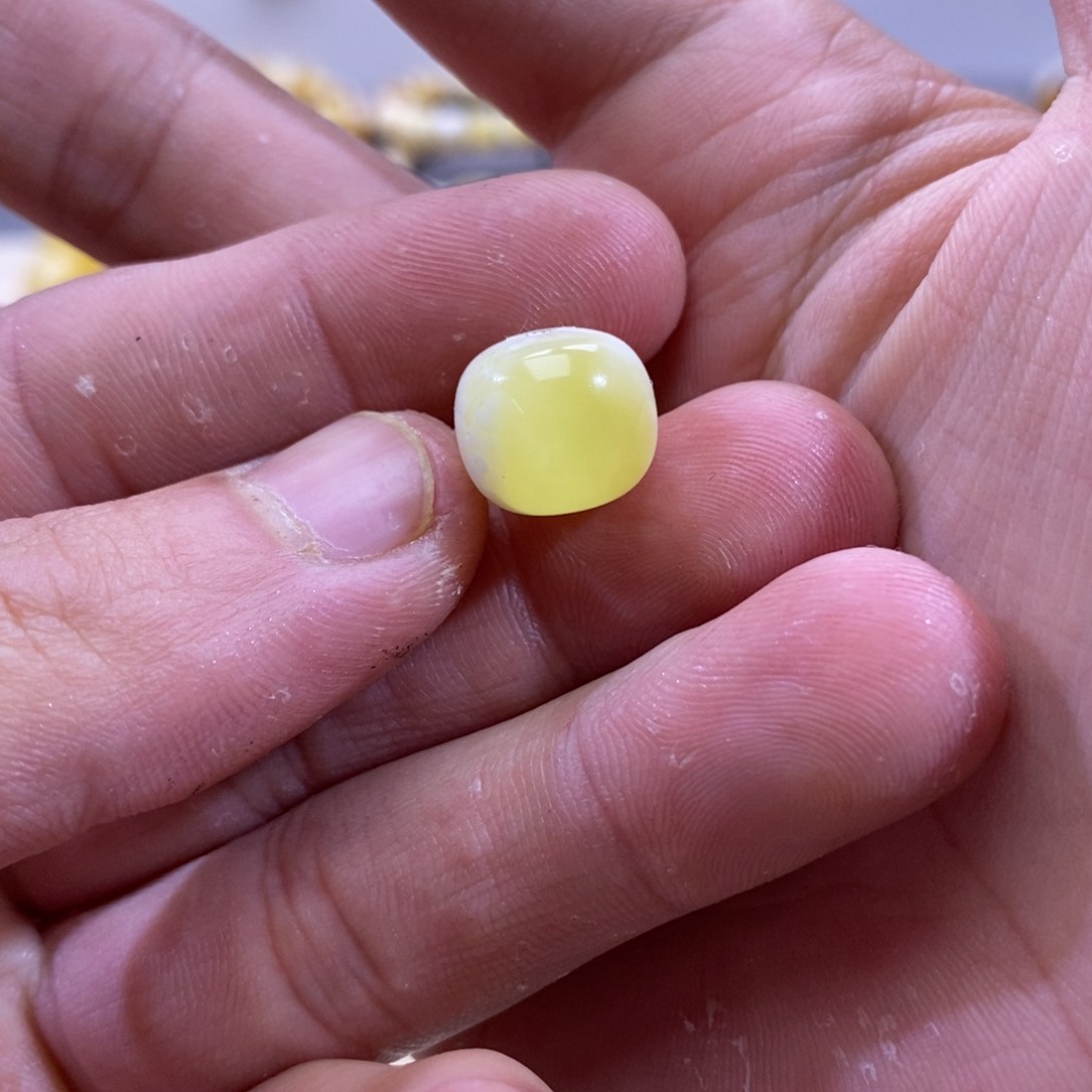 琥珀珠宝奇石未镶嵌H