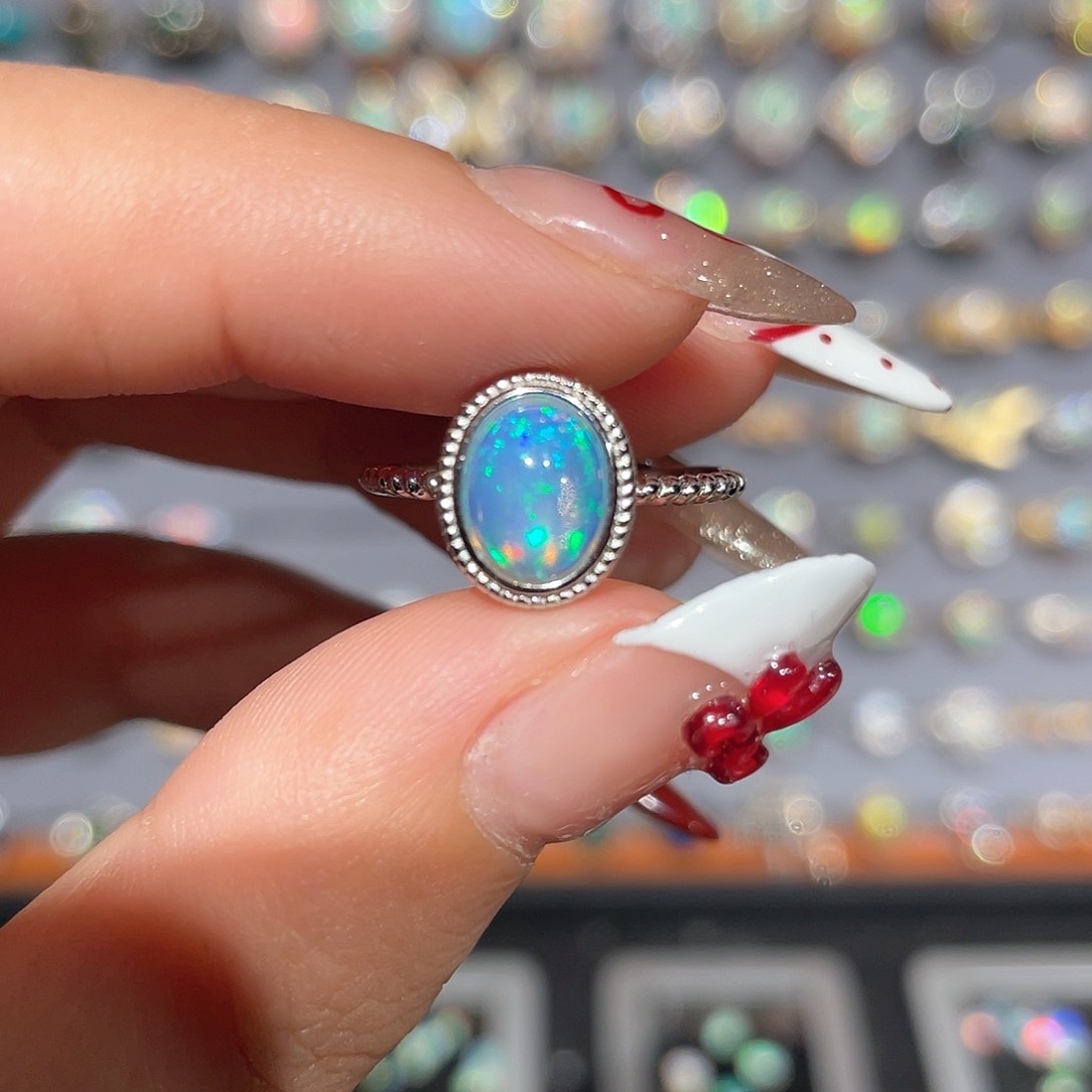 欧泊欧泊戒指银S925镶嵌