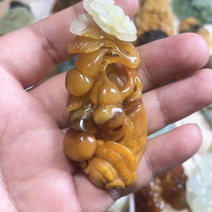 岫玉吊坠(不含链)未镶嵌洁*