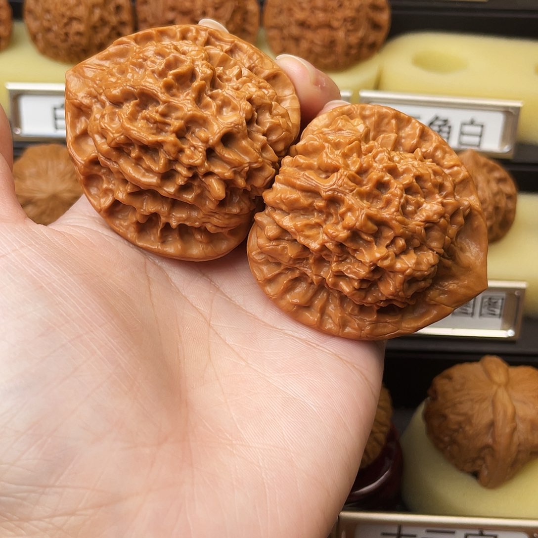 文玩核桃吊坠官帽50尺982